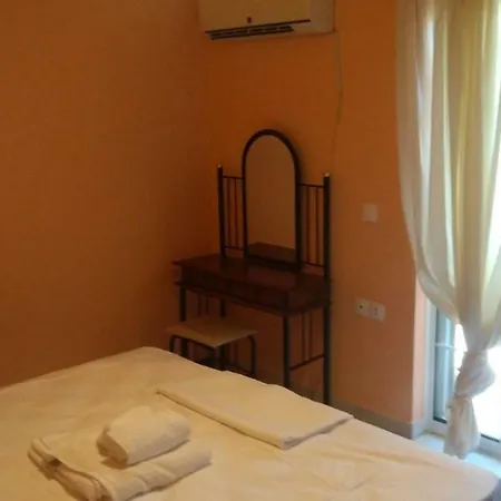 Monemvasia Lazarus Beach Apartment Exterior photo